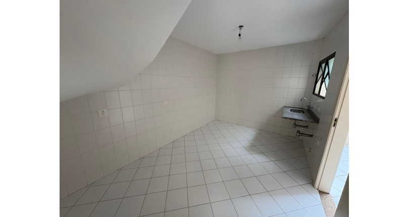 Sobrado à venda Rua União Federativa, 44, City Recanto Anastácio - Imóveis à Venda