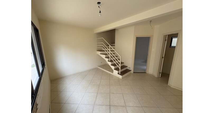 Sobrado à venda Rua União Federativa, 44, City Recanto Anastácio - Imóveis à Venda