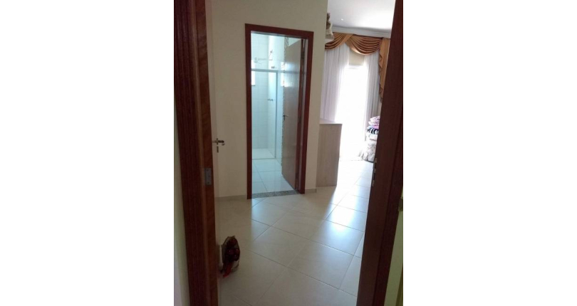 Sobrado à venda Avenida Venâncio Garcia Simões, Vila Clarice - Imóveis à Venda