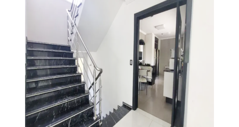 Casa à venda Rua Afrânio do Amaral, City América - Imóveis à Venda