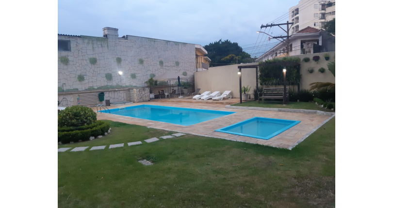 Apartamento à venda Rua Itaxama, 57, Vila Mangalot - Imóveis à Venda