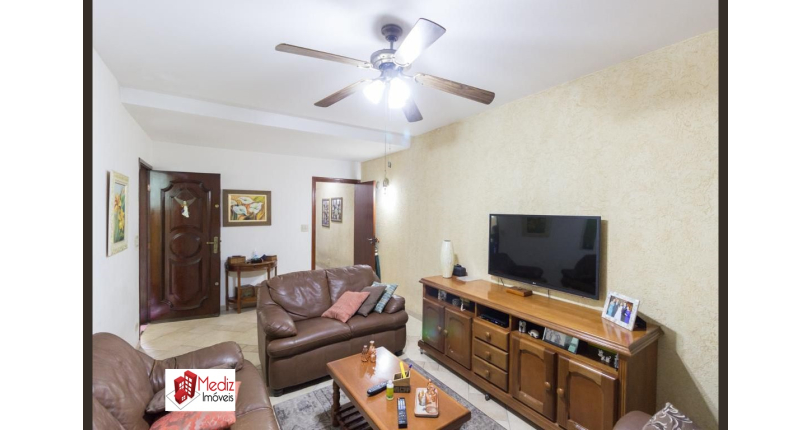 Sobrado à venda no Bairro do Parque São Domingos na Rua Rua Senador Alberto Pasqualini