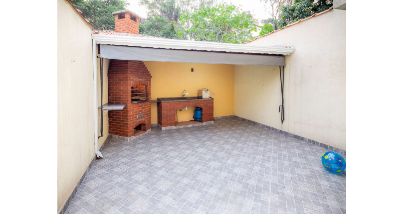Casa à venda Rua Engenheiro Marcílio Cardoso, Jardim Regina - Imóveis à Venda