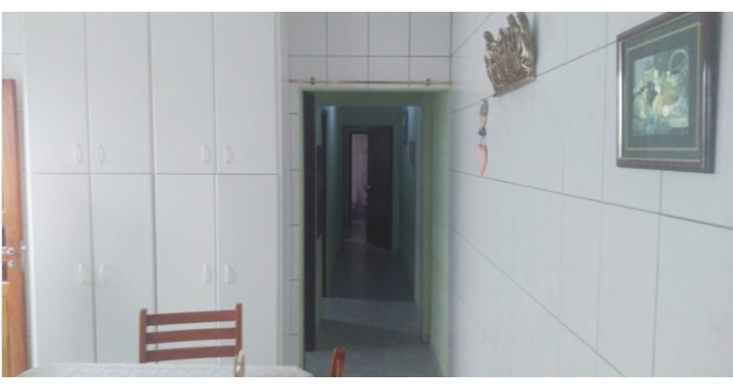 Casa à venda Rua João Veloso de Oliveira, Parque São Domingos - Imóveis à Venda