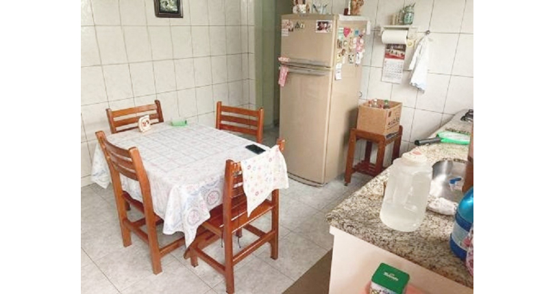 Casa à venda Rua João Veloso de Oliveira, Parque São Domingos - Imóveis à Venda