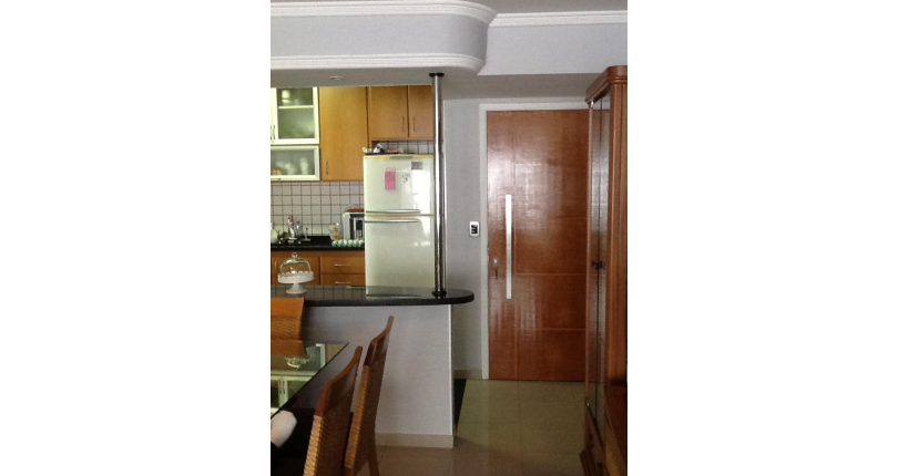 Apartamento à venda Rua Luís Carneiro, 255, Vila Pereira Barreto - Imóveis à Venda