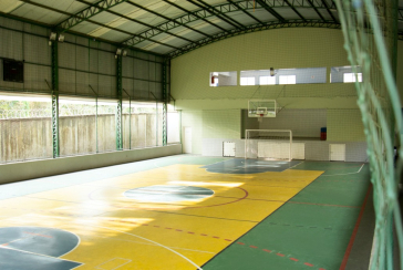 Casa à venda na Santana de Parnaíba no Bairro da Aldeia da Serra no Condomínio Morada das Flores, na Alameda das Anêmonas