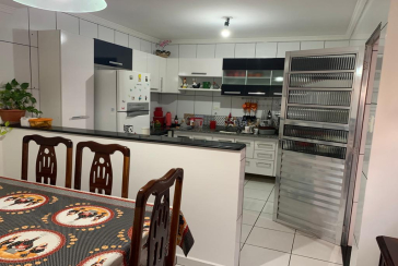 Sobrado à venda no Parque São Domingos na Rua Brigadeiro Henrique Fontenelle