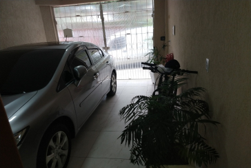 Sobrado á venda no Conjunto Residencial Vista Verde na Rua José Carlos de Resende