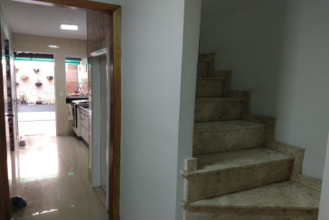 Sobrado á venda no Conjunto Residencial Vista Verde na Rua José Carlos de Resende