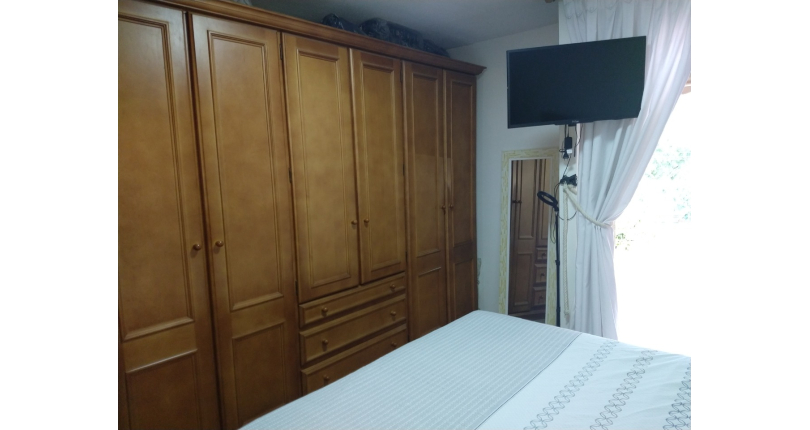 Sobrado á venda no Conjunto Residencial Vista Verde na Rua José Carlos de Resende