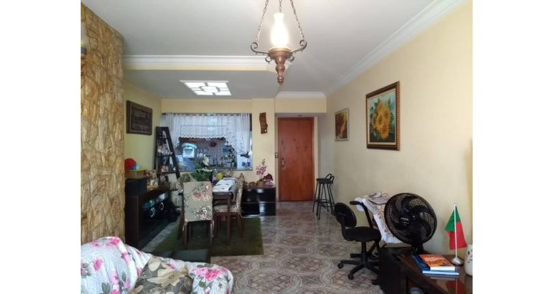 Apartamento à venda na Vila Pereira Barreto na Rua Luís Carneiro 255, no Condomínio Edifício Metrópolis