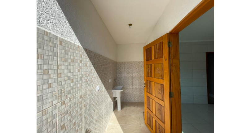 Sobrado novo à venda no Jaraguá na Rua Jimesana 18