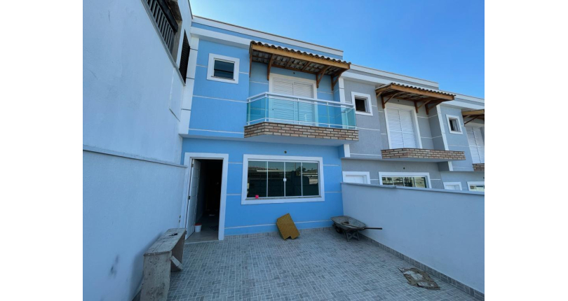 Sobrado novo à venda no Jaraguá na Rua Jimesana 18