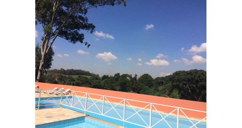 Sobrado à venda no Jaraguá na Rua Dona Gertrudes Jordão 257, no Condomínio Village Park 