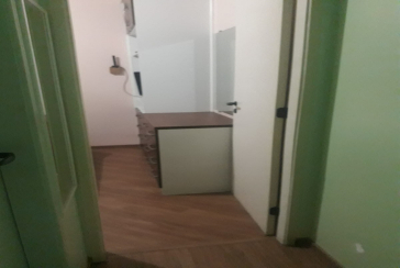 Sobrado à venda no Jaraguá na Rua Dona Gertrudes Jordão 257, no Condomínio Village Park 