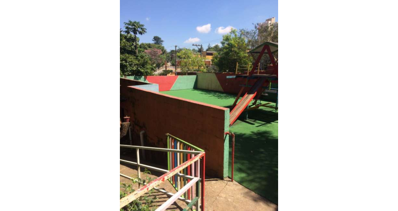 Sobrado à venda no Jaraguá na Rua Dona Gertrudes Jordão 257, no Condomínio Village Park 