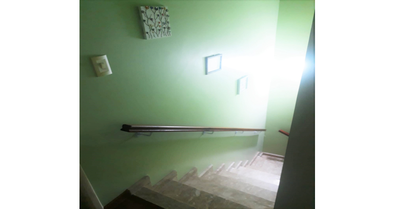 Sobrado à venda no Jaraguá na Rua Dona Gertrudes Jordão 257, no Condomínio Village Park 