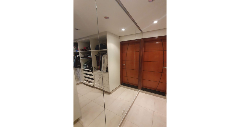 Sobrado à venda em Pirituba no Jardim São José na Rua Adele Zarzur 