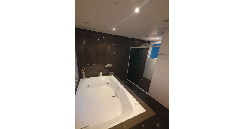 Sobrado à venda Rua Adele Zarzur, Jardim São José (Zona Norte) - Imóveis à Venda