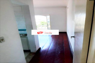 Belo Sobrado à venda na Vila Guedes na Rua Confidência Musical, 