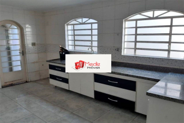 Belo Sobrado à venda na Vila Guedes na Rua Confidência Musical, 