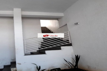 Belo Sobrado à venda na Vila Guedes na Rua Confidência Musical, 