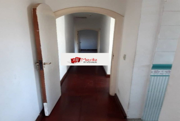 Belo Sobrado à venda na Vila Guedes na Rua Confidência Musical, 