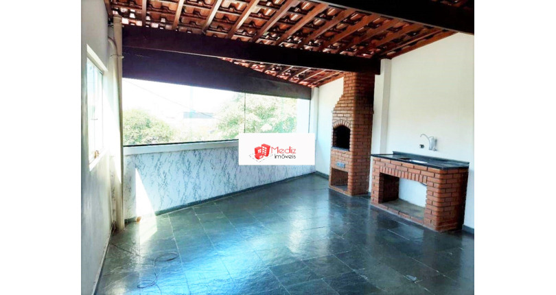 Belo Sobrado à venda na Vila Guedes na Rua Confidência Musical, 