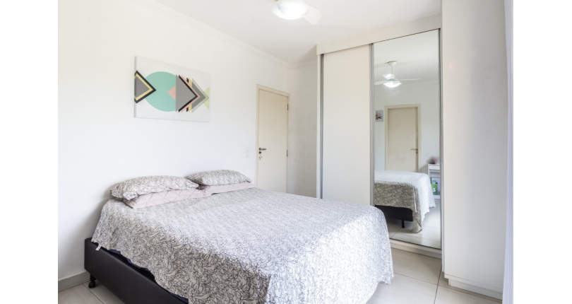 Sobrado à venda Rua Doutor Odon Carlos de Figueiredo Ferraz, Parque São Domingos - Imóveis à Venda