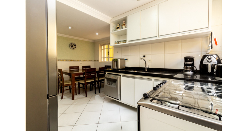 Sobrado à venda Rua Doutor Odon Carlos de Figueiredo Ferraz, Parque São Domingos - Imóveis à Venda