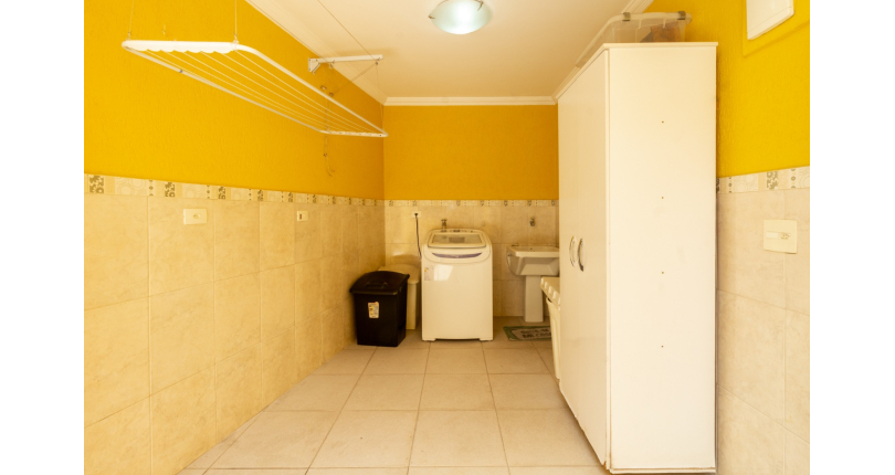 Sobrado à venda Rua Doutor Odon Carlos de Figueiredo Ferraz, Parque São Domingos - Imóveis à Venda