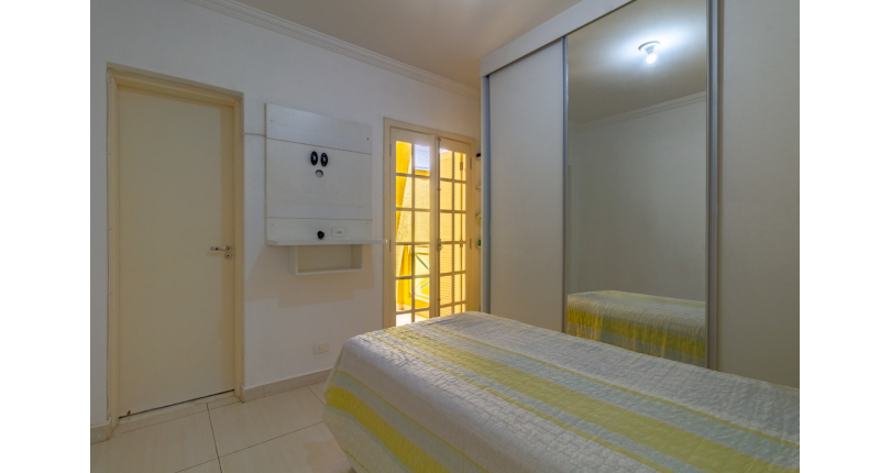 Sobrado à venda Rua Doutor Odon Carlos de Figueiredo Ferraz, Parque São Domingos - Imóveis à Venda