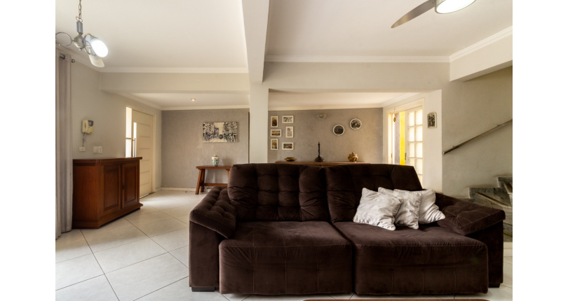 Sobrado à venda Rua Doutor Odon Carlos de Figueiredo Ferraz, Parque São Domingos - Imóveis à Venda