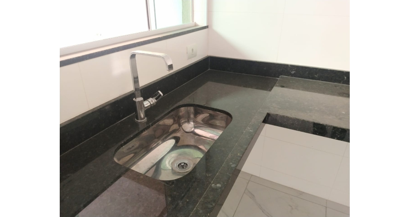 Sobrado à venda Rua Severino Vilar Filho, Parque São Domingos - Imóveis à Venda