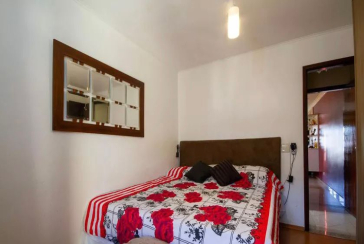 Sobrado à venda na Vila Palmeiras na Rua Antônio Teixeira Braga