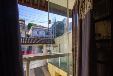 Sobrado à venda na Vila Palmeiras na Rua Antônio Teixeira Braga