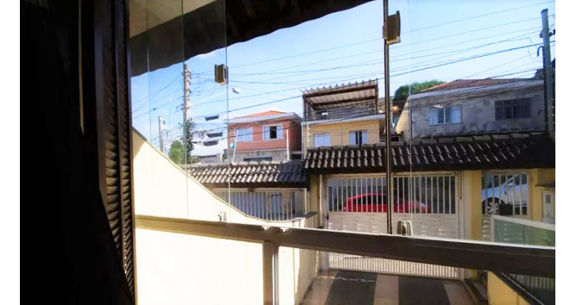 Sobrado à venda na Vila Palmeiras na Rua Antônio Teixeira Braga