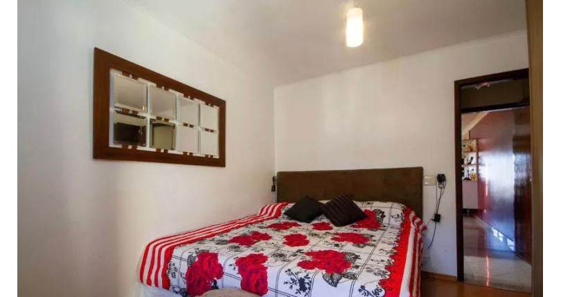 Sobrado à venda na Vila Palmeiras na Rua Antônio Teixeira Braga