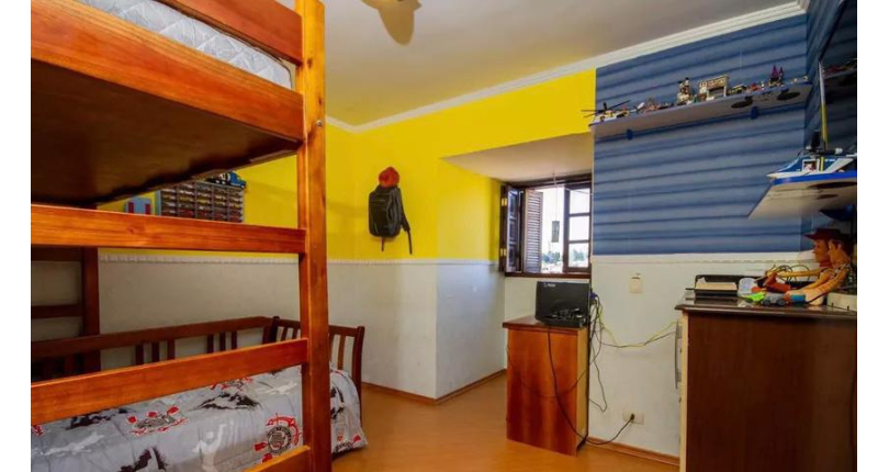 Sobrado à venda na Vila Palmeiras na Rua Antônio Teixeira Braga