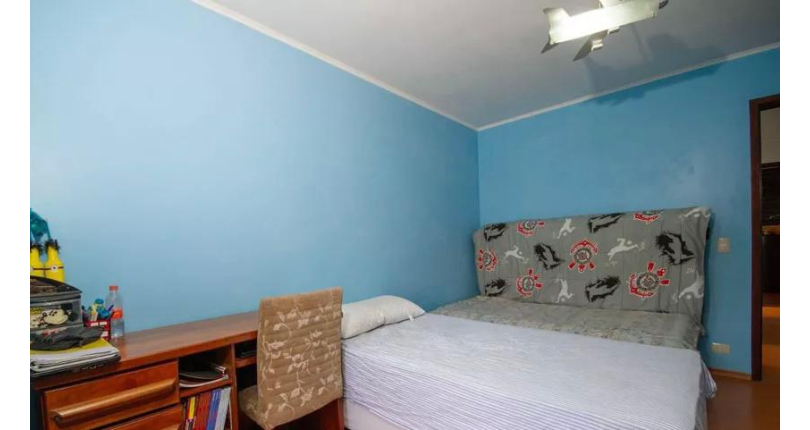 Sobrado à venda na Vila Palmeiras na Rua Antônio Teixeira Braga