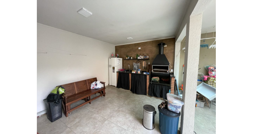 Sobrado à venda no Conjunto Residencial Vista Verde na Rua Desembargador Lauro de Souza Alves