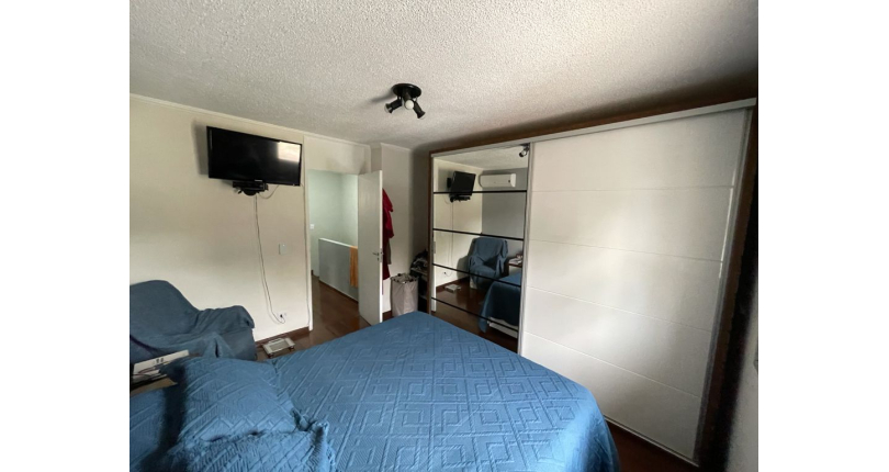 Sobrado à venda no Conjunto Residencial Vista Verde na Rua Desembargador Lauro de Souza Alves