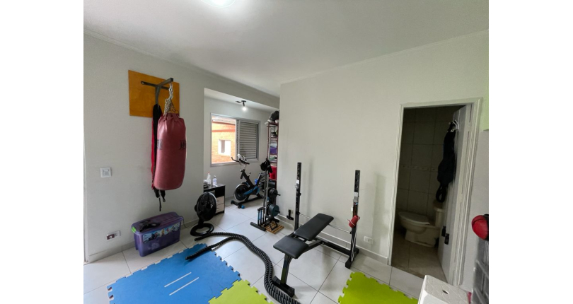 Sobrado à venda no Conjunto Residencial Vista Verde na Rua Desembargador Lauro de Souza Alves