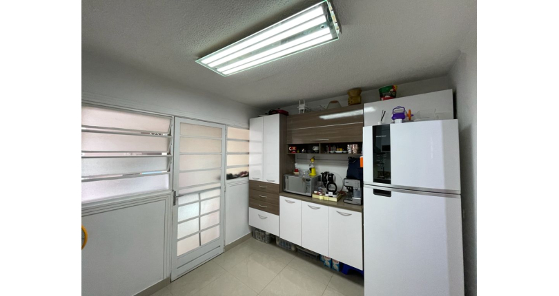 Sobrado à venda no Conjunto Residencial Vista Verde na Rua Desembargador Lauro de Souza Alves