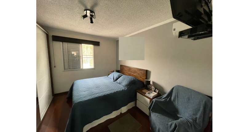 Sobrado à venda no Conjunto Residencial Vista Verde na Rua Desembargador Lauro de Souza Alves