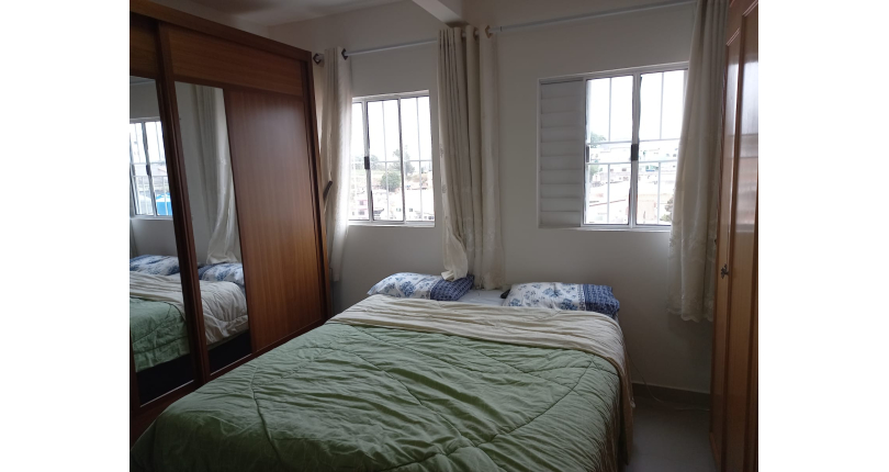 Casas à venda no Jardim Mangalot na Rua Desembargador Cândido da Cunha Cintra