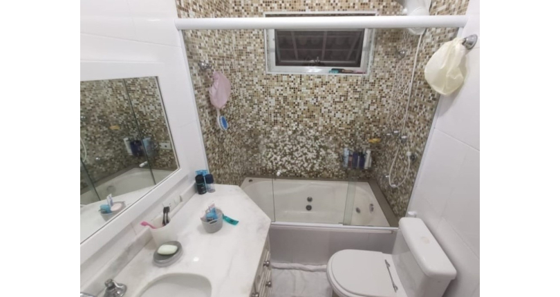  Casa à venda em Osasco na Vila dos Remédios na Rua Frei João Augusto Becker,