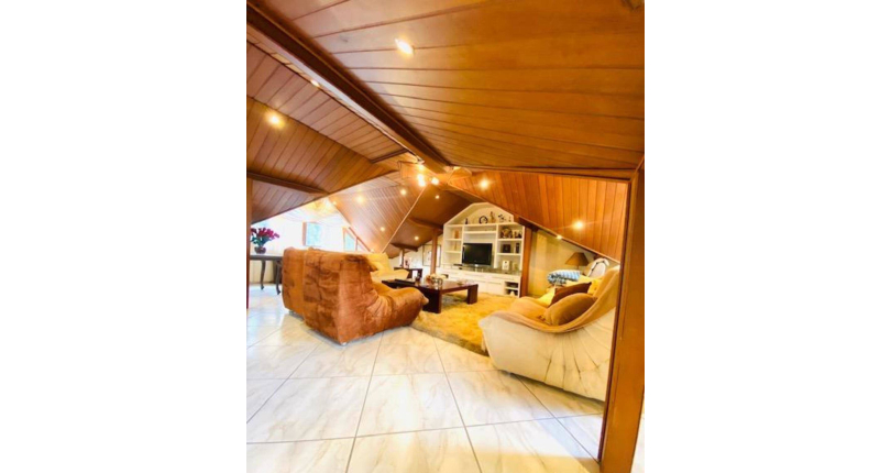 Sobrado à venda Rua Icádio, City América - Imóveis à Venda