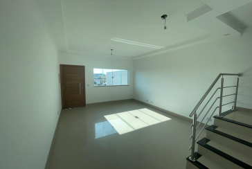 Sobrado novo à venda no Jardim Mangalot na Rua Manoel Martins da Rocha